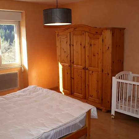 Le Cresson Apartment