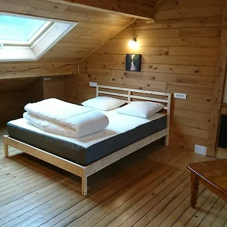 Le Cresson Apartment